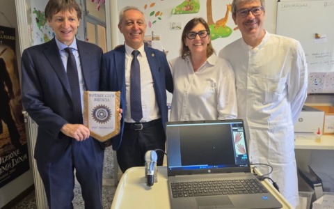 Ospedale dei bambini di Brescia: donato un capillaroscopio ad alta precisione
