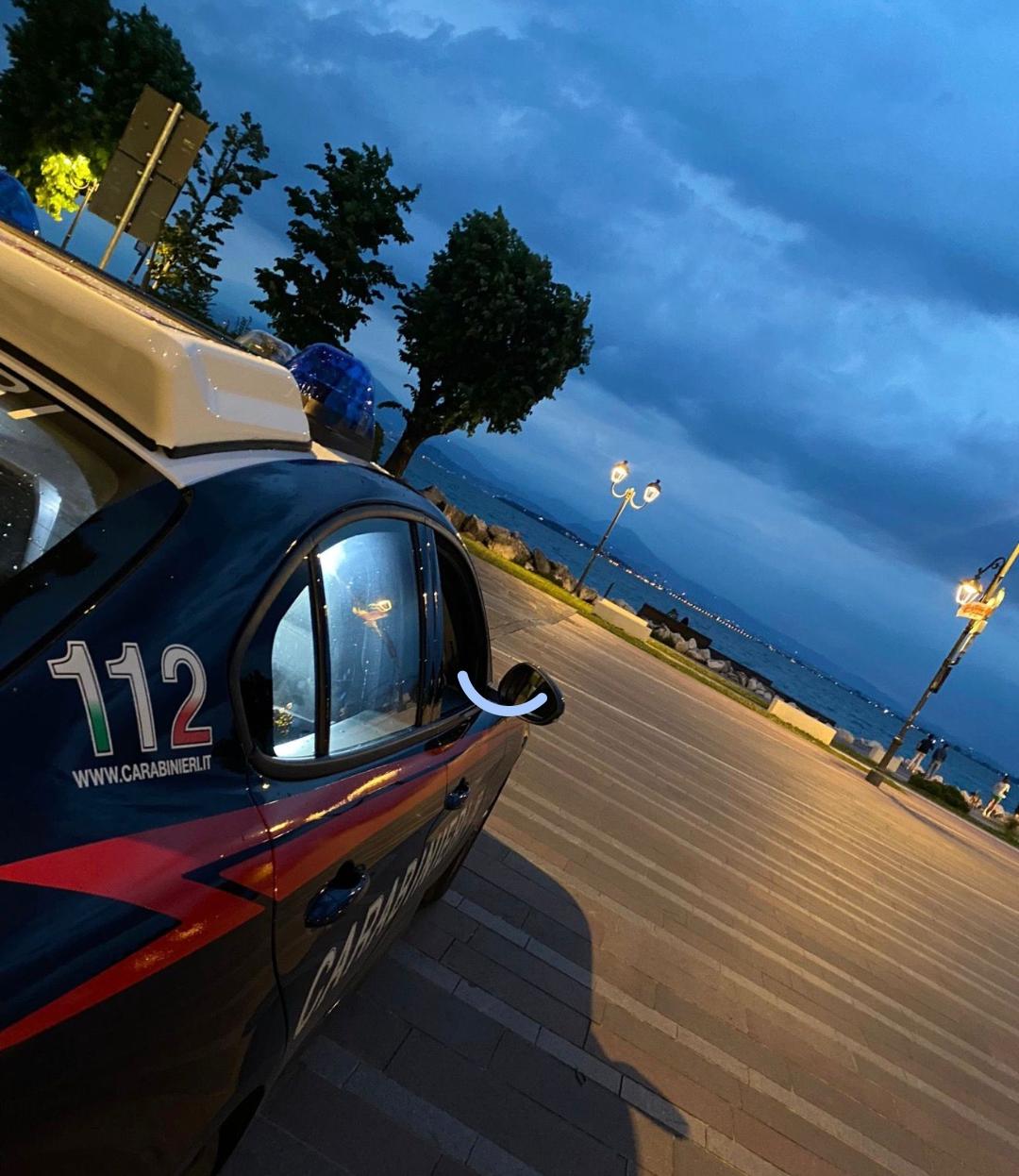 Si fingono Carabinieri per rubare l’oro ad un’anziana: arrestati