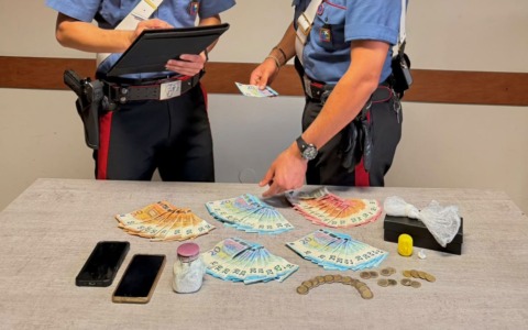Pavone del Mella: 26enne beccato mentre cede droga, scattano le manette
