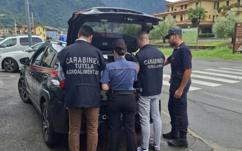 Pisogne: denunciato un locale di kebab, controllo abusivo dei lavoratori a distanza e “finto” Grana Padano