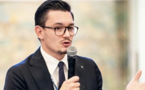 Rimpatri, Inselvini (FdI – ECR): “Regolamento approvato, vittoria di ECR contro anni di inefficienze”