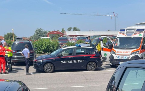 Rovato: uomo trovato morto in auto nel parcheggio di via Rudone
