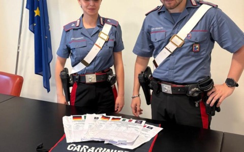 Salò: truffatori sul lungolago raccolgono firme e denaro per bambini in difficoltà