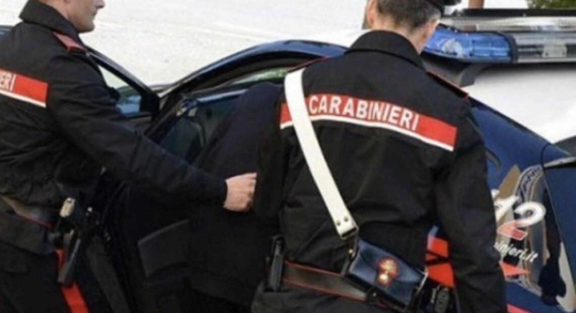 Castiglione delle Stiviere: 28enne irregolare e con due decreti di espulsione, rimpatriato