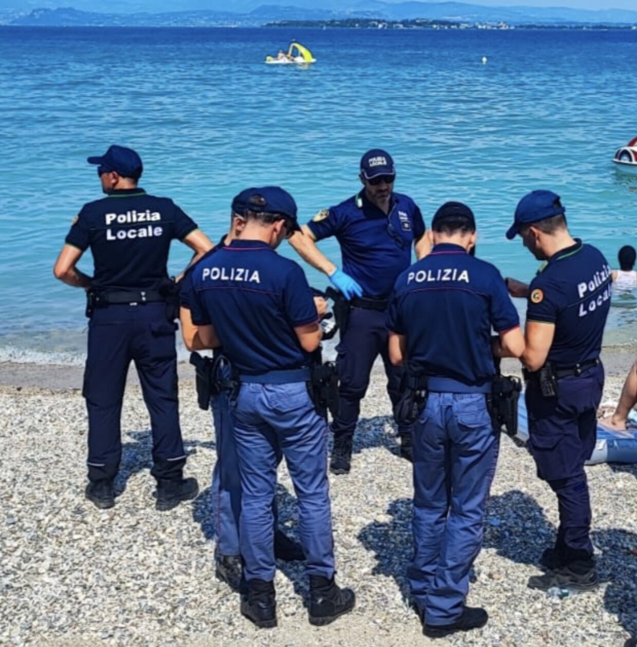Desenzano del Garda: polizia sul territorio, 117 gli individui controllati