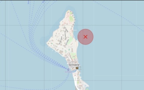 Fuochi a Sirmione, l’invito della Guardia Costiera alla cauta navigazione
