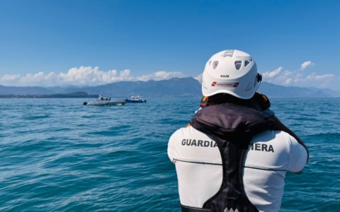 Lago di Garda: ritrovato il corpo del 29enne disperso nelle acque di Sirmione