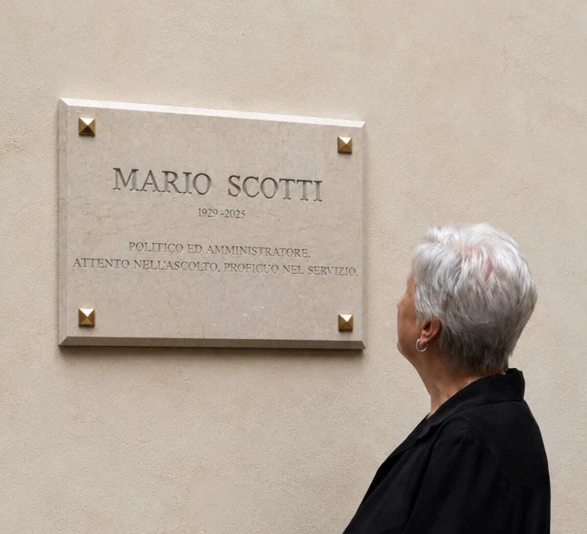 Mario Scotti: inaugurata una targa in memoria a Palazzo Martinengo