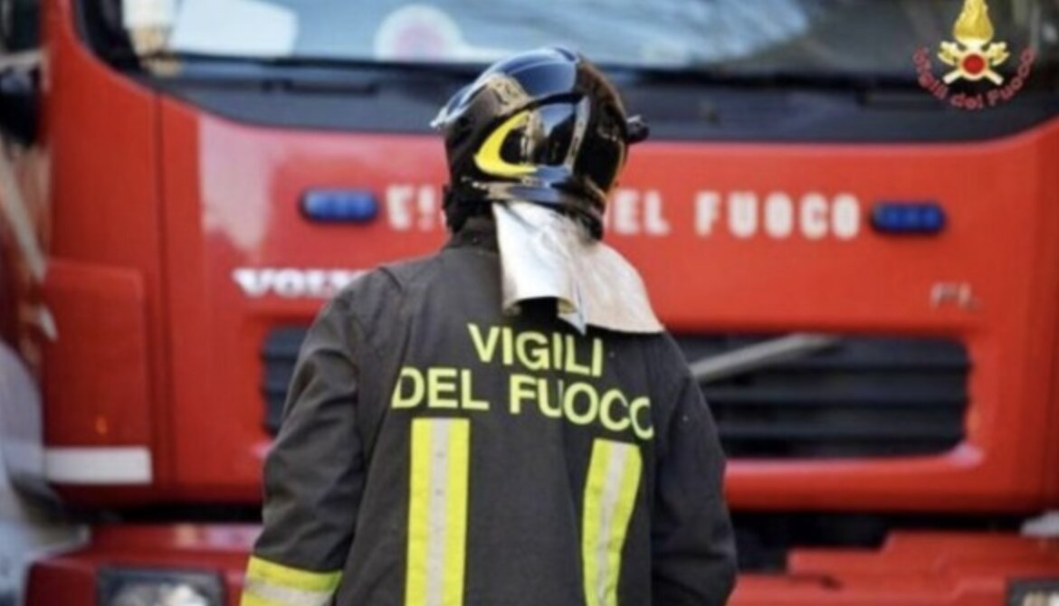 Si tuffa nel lago Gerolotto e non riemerge: nulla da fare per un 14enne