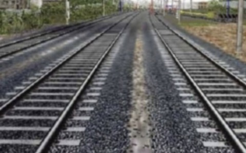 Stazione di Brescia: 33enne finisce sui binari mentre passa il treno
