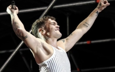 Sunny Hill Festival: tra gli ospiti della rassegna di Dua Lipa anche Blanco