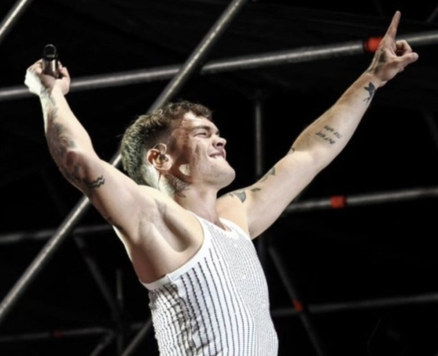 Sunny Hill Festival: tra gli ospiti della rassegna di Dua Lipa anche Blanco