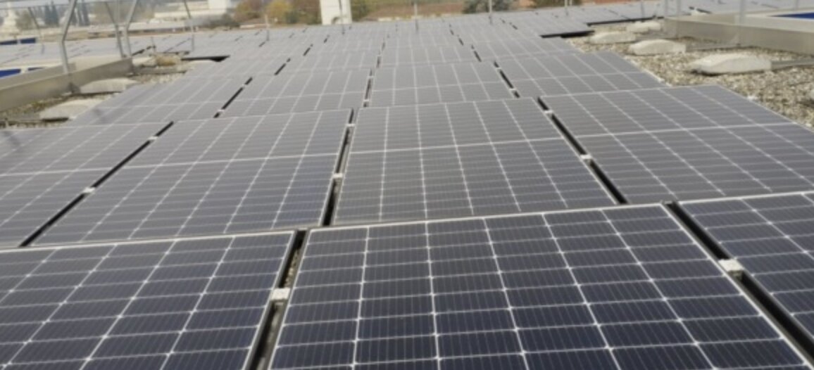 Transizione energetica: a Brescia al via la procedura per impianti fotovoltaici su edifici comunali