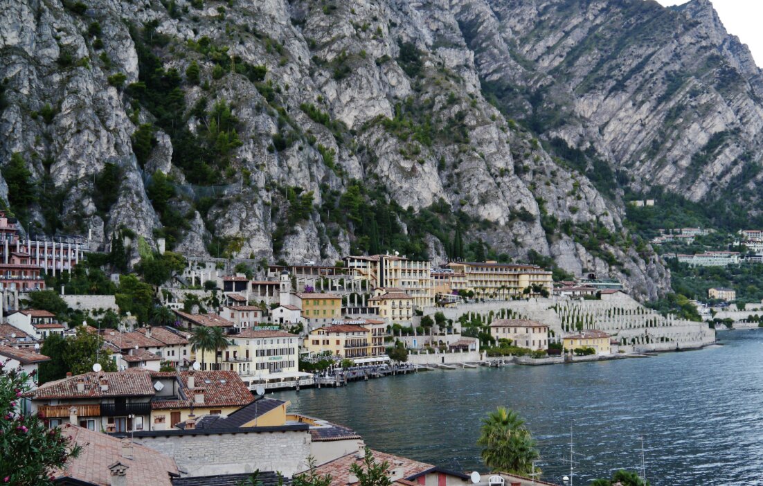 Turismo estate 2026, Confesercenti: “Aumentano i turisti ma diminuisce la spesa media individuale”