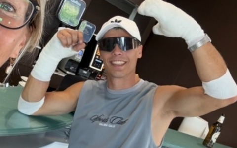 La powerbank esplode nel marsupio, ustionato un giovane di Capriolo