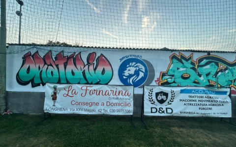 Un nuovo murales dona colore e calore all’oratorio