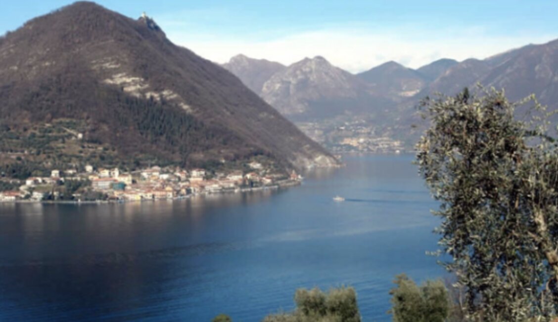 Alghe nel basso lago, il comune stanzia risorse aggiuntive