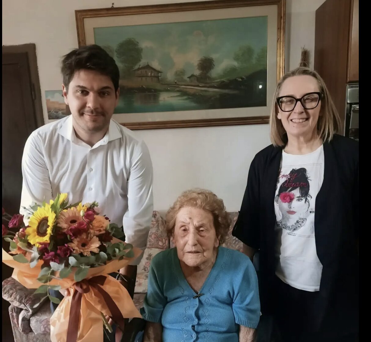 Compleanno speciale a Salò: la signora Rina spegne 100 candeline