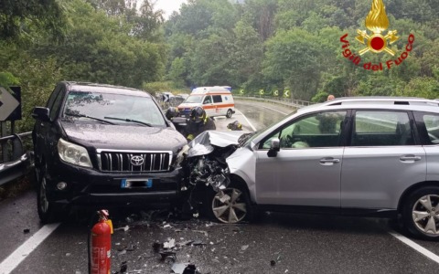 Frontale a Monno, ripercussioni sul traffico sulla SS42