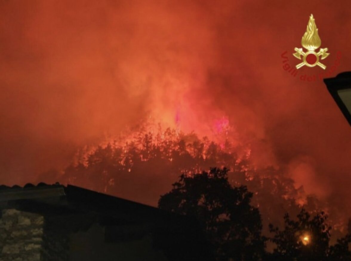 Incendio a Tignale: registrata una riduzione dell’intensità