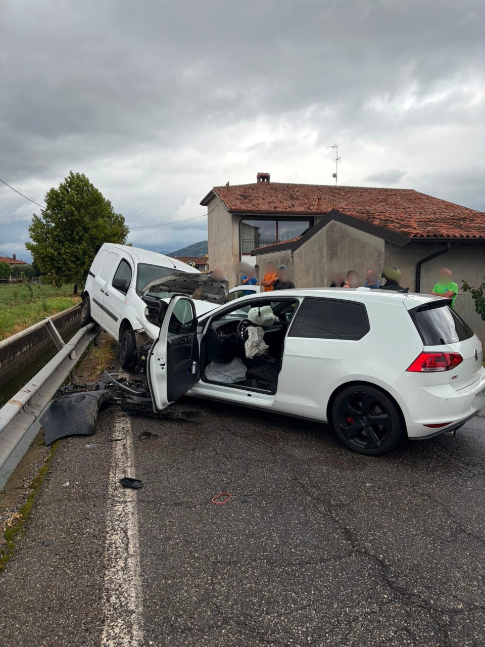 Incidente tra Cologne e Chiari: tre le persone coinvolte