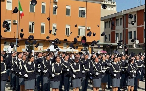 Polizia di Stato di Brescia, 244 allievi agenti hanno giurato fedeltà