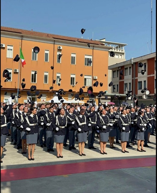 Polizia di Stato di Brescia, 244 allievi agenti hanno giurato fedeltà
