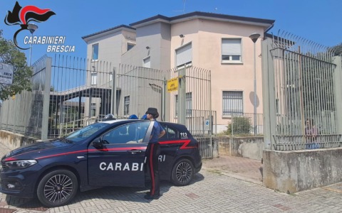 Tenta di introdursi in un’abitazione passando dal giardino: in manette un 28enne