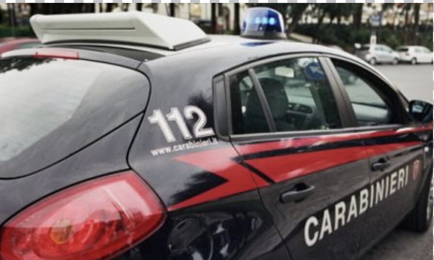 Tentato furto in un’abitazione, uno dei responsabili fugge dalla caserma ma viene ritrovato: arrestati