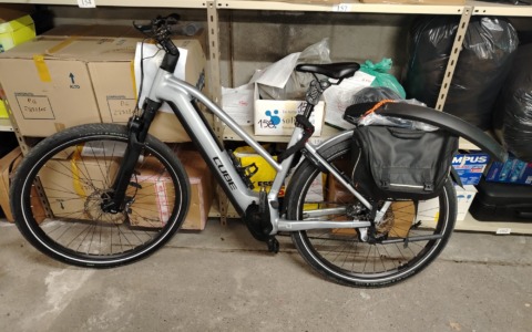 Bicicletta elettrica rubata, la Locale cerca il proprietario