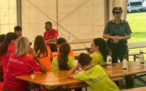 Campo scuola “Gran Sasso”: i carabinieri di Cedegolo all’incontro con i ragazzi