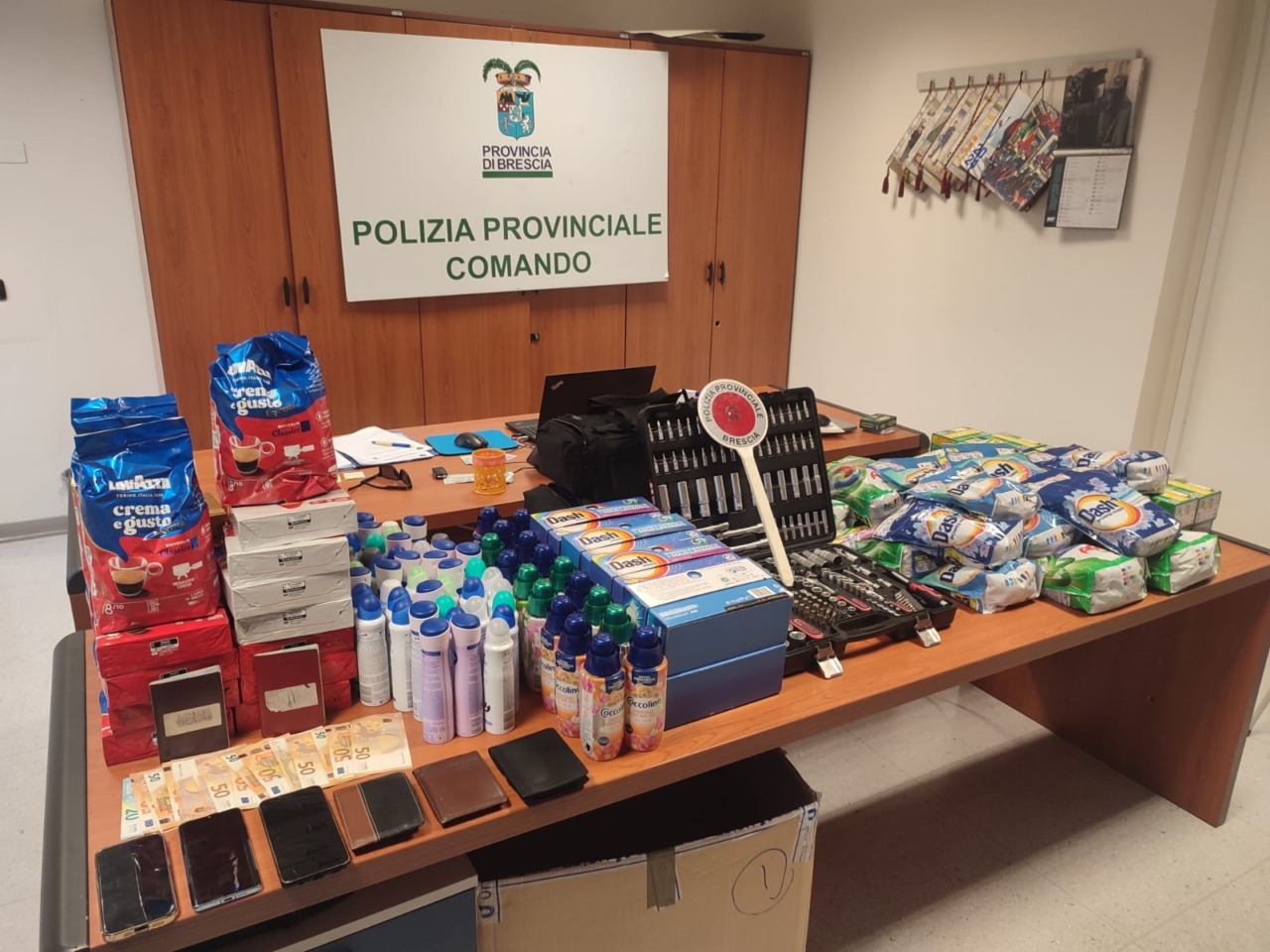 Castegnato, auto sospetta fermata dalla Polizia Provinciale: tre denunciati per ricettazione