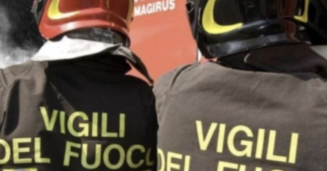 Cerca di rubare un mezzo dei Vigili del Fuoco dalla sede di via Scuole, l’appello dei sindacati