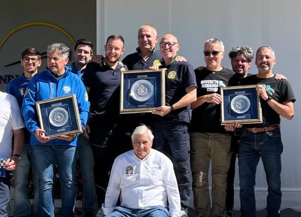 Chiari sul tetto d’Italia: il Vespa Club trionfa a squadre all’Aquila