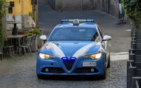Controlli a tappeto della Polizia di Stato a Brescia: scattano sette denunce