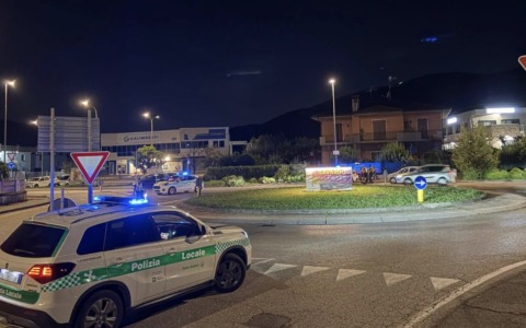 Guidava senza patente e con il foglio di via: denunciato a Gavardo