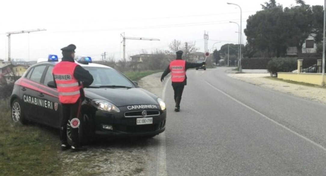 Pirata della strada a Castiglione delle Stiviere, rintracciato dai carabinieri e denunciato
