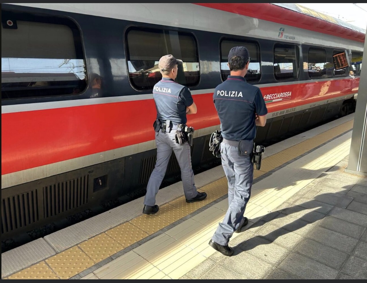 Polfer: in stazione a Brescia identificate oltre 1.700 persone, 8 le denunce