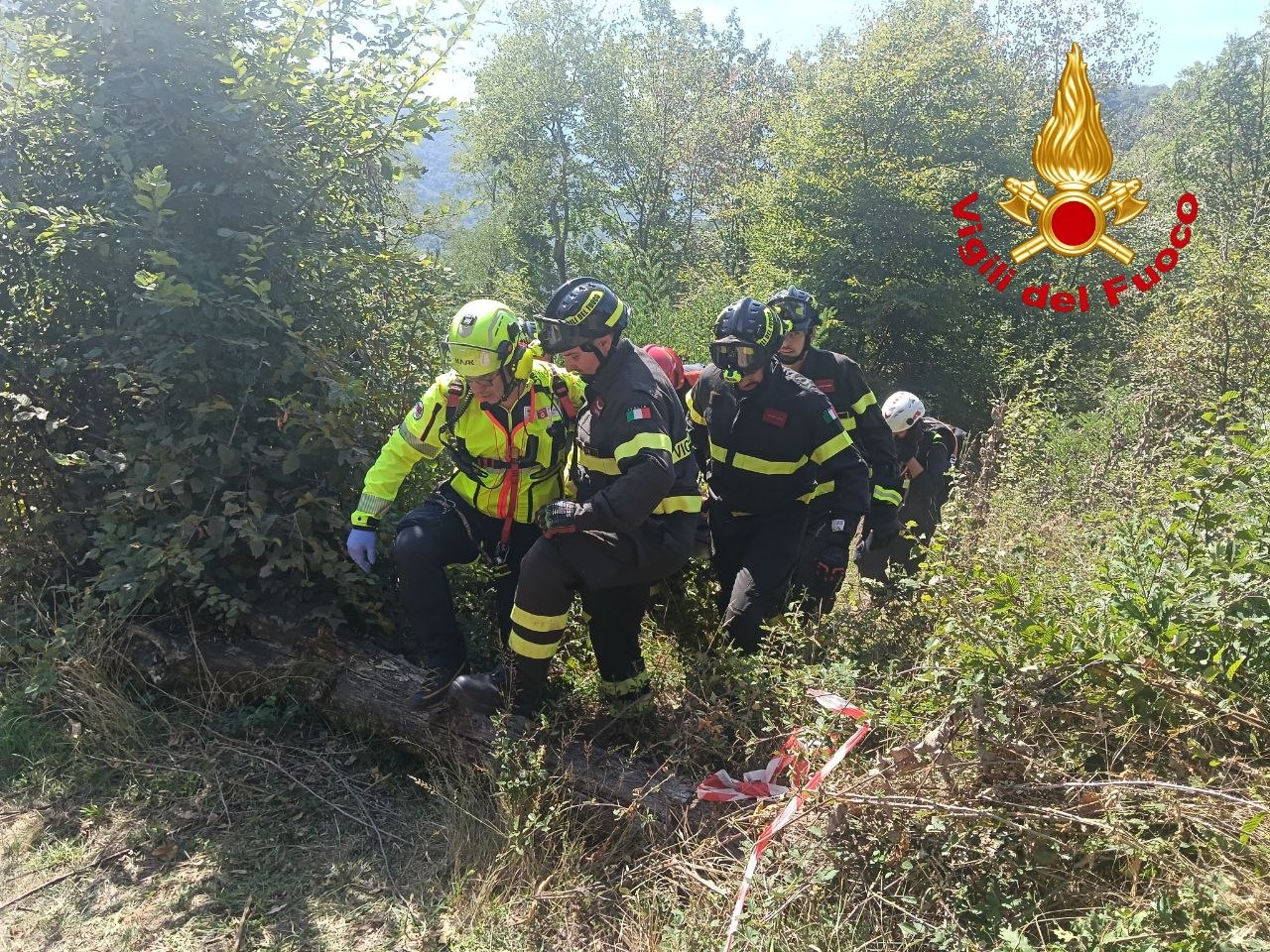 Provaglio Valsabbia: auto del Rally Mille Miglia esce di strada, arriva l’elisoccorso