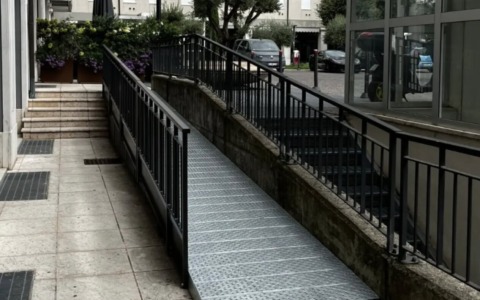 Eliminazione delle barriere architettoniche: gli interventi a Salò