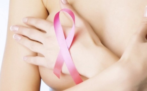 Tumore al seno: in Poliambulanza al via le prenotazioni per il tatuaggio dell’areola