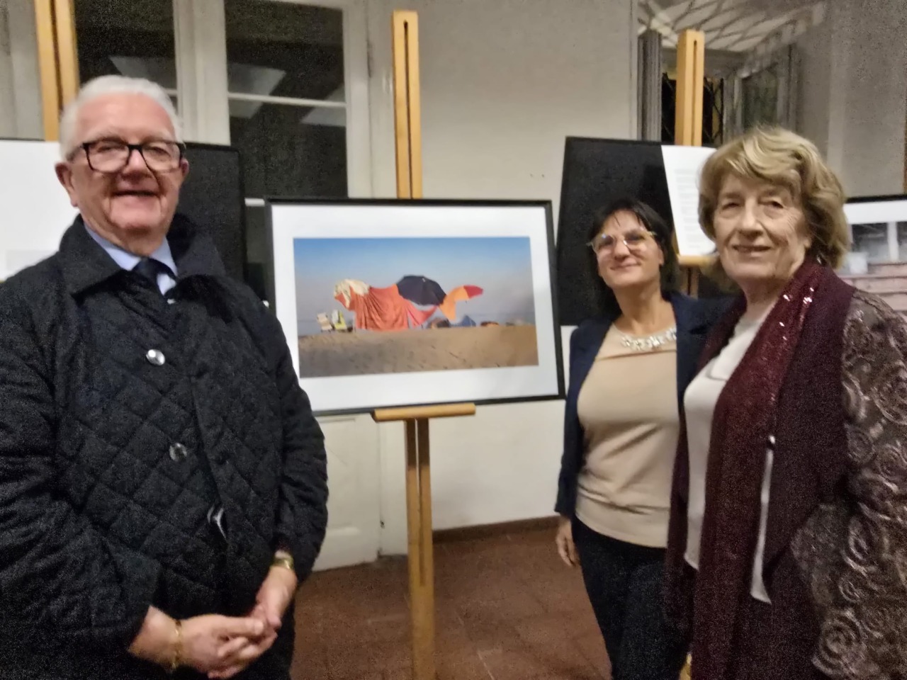 “Immagini e linguaggio dell’anima”, fotografia e poesia in mostra ad Acqualunga