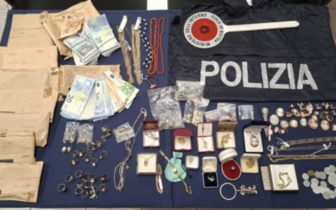 Borgosatollo: sventata la truffa del “finto carabiniere”, anziana consegna borsa con 71.900 di euro