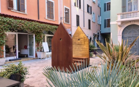Domus Aurea: a Salò la scultura dell’artista Barbara Martini