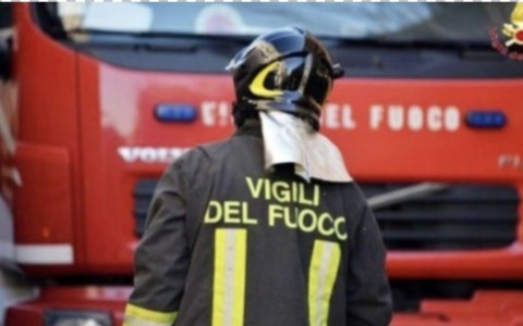 Fienile a fuoco a Toscolano Maderno, morti alcuni animali