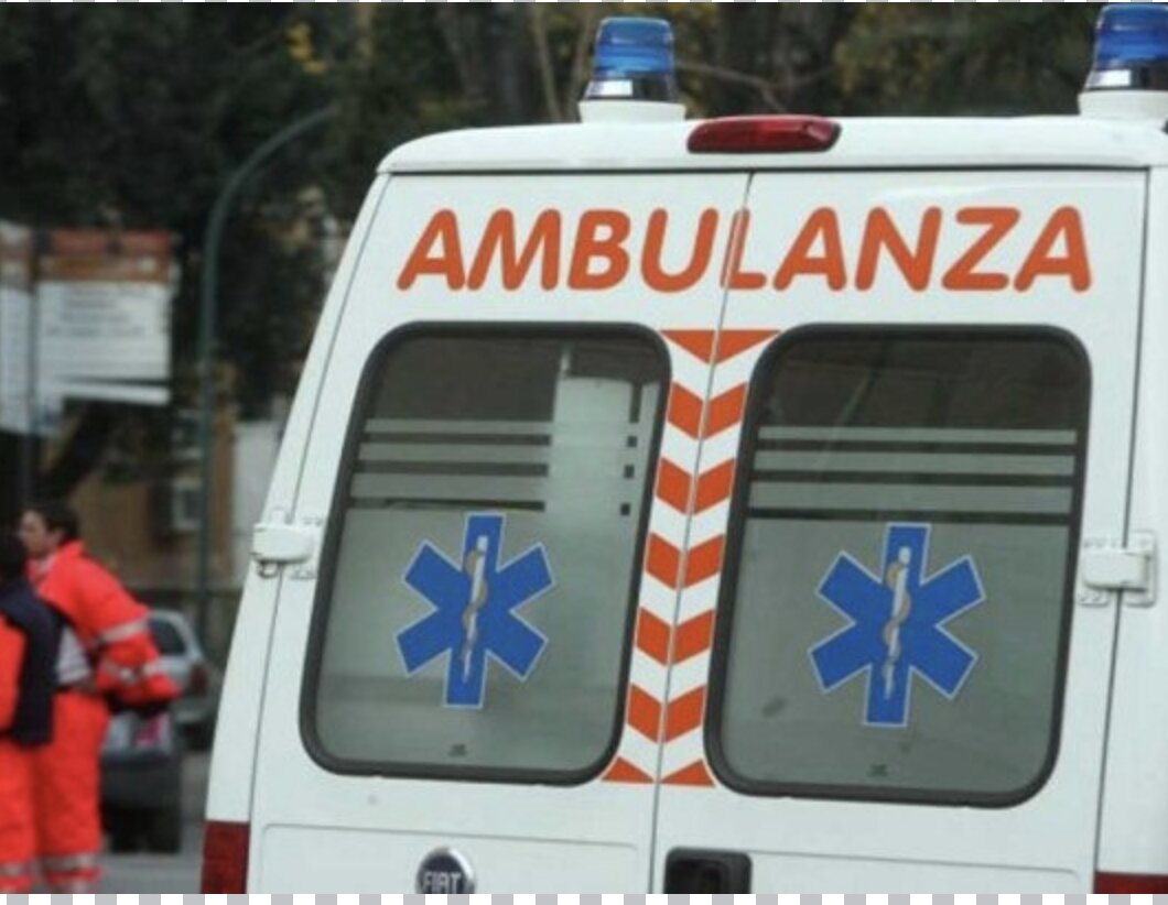 Montichiari, accusa un malore durante un funerale: paura per un anziano