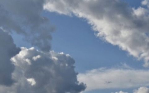 Qualche nube nei cieli bresciani, ma domina la stabilità