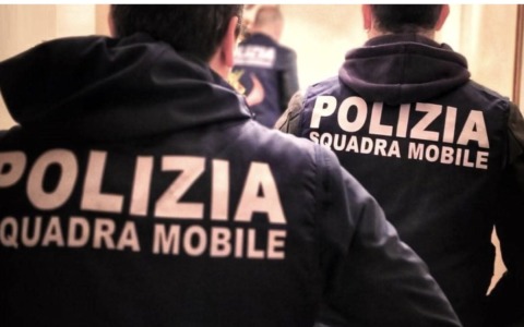 Sirmione: sequestrati 420 chilogrammi di hashish, arrestata coppia di insospettabili 70enni