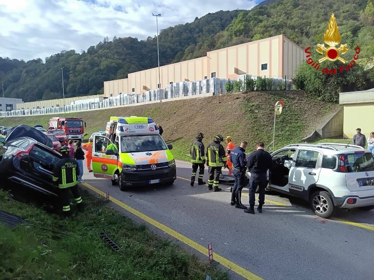 Sp237 a Vestone: scontro tra due auto