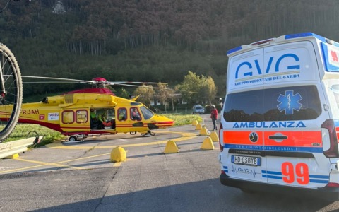 Tremosine sul Garda: accusa un malore, arriva l’elisoccorso